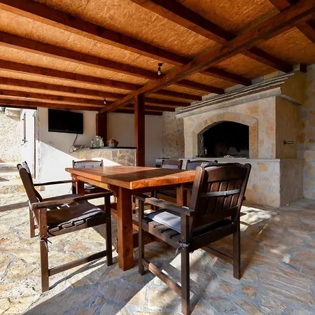 Luxury Foxy With Private Pool, Jacuzzi And Sauna Villa