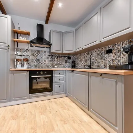 Luxury Foxy With Private Pool, Jacuzzi And Sauna Villa *